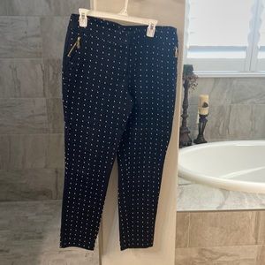 Great condition hardly worn good for casual wear or workwear comfortable